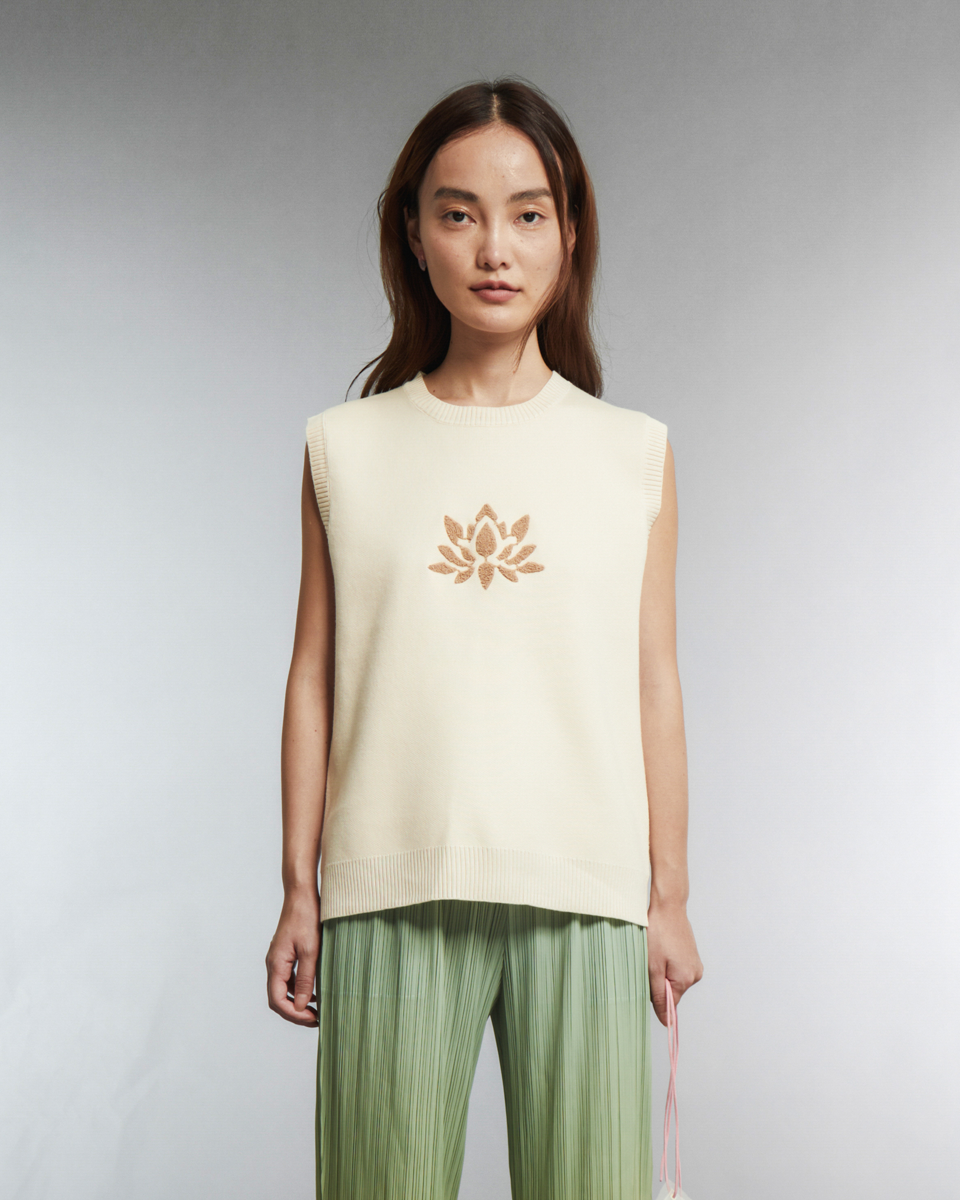 KIANA PIN VEST