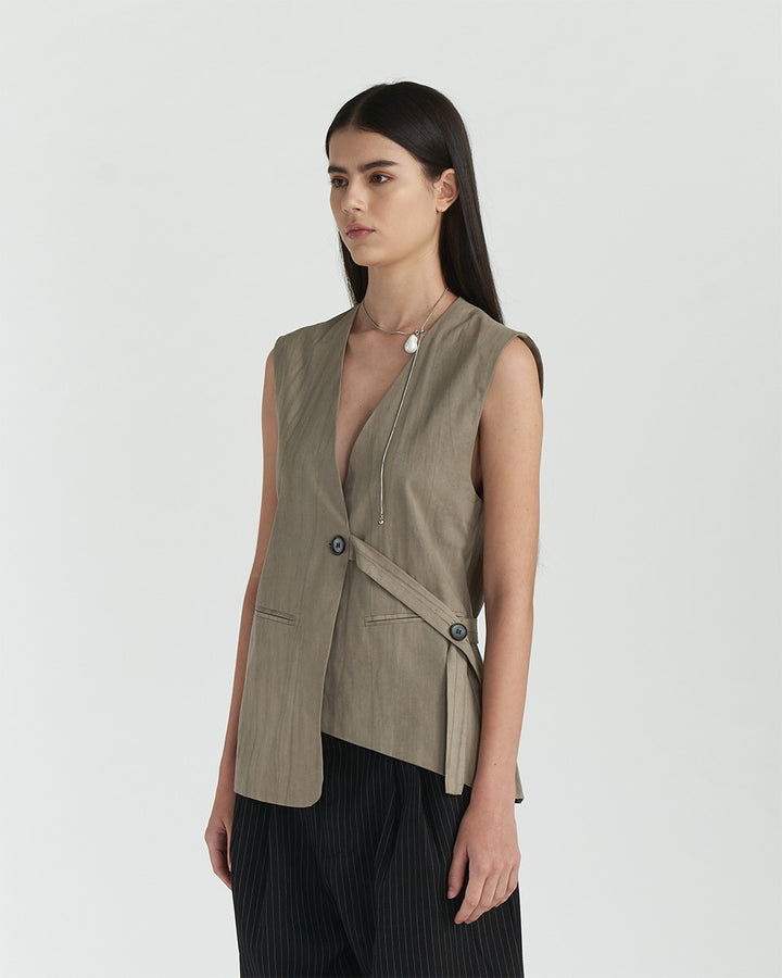 Amoret Vest