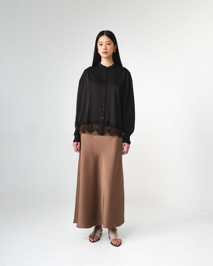 RiaMiranda X 3MONGKIS - Runa Shirt