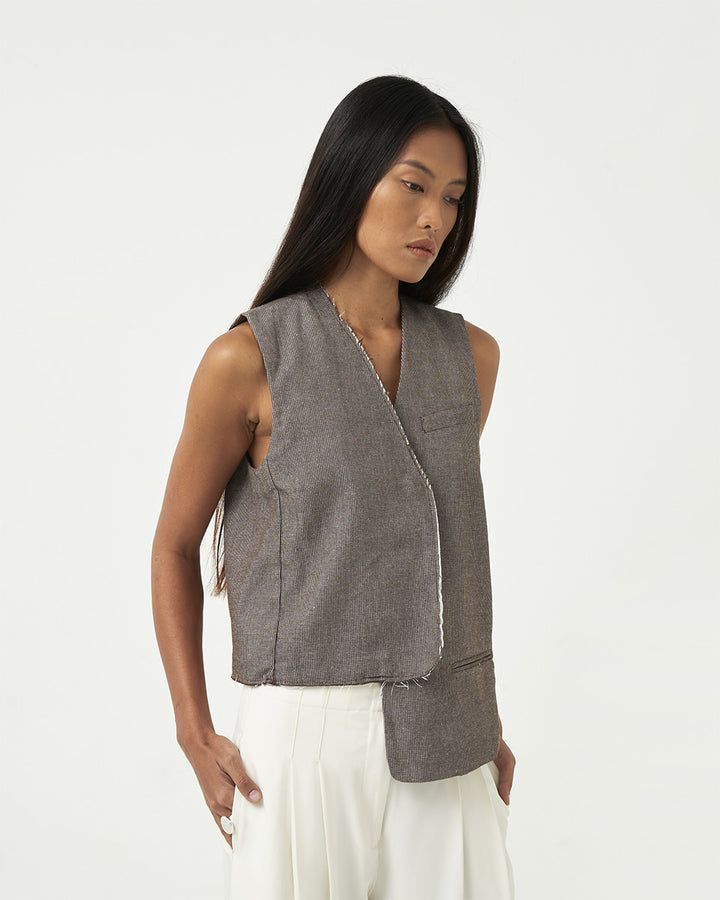 Lylian Vest