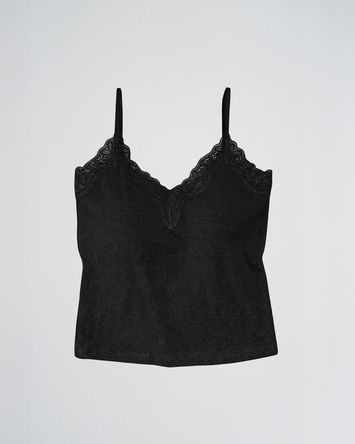 Elyna Bralette