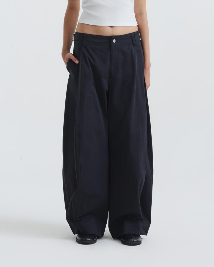 Nubia Pants