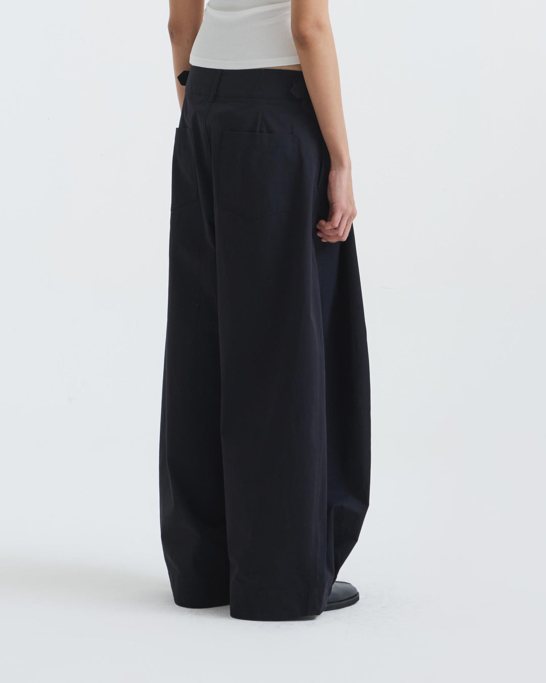 Nubia Pants