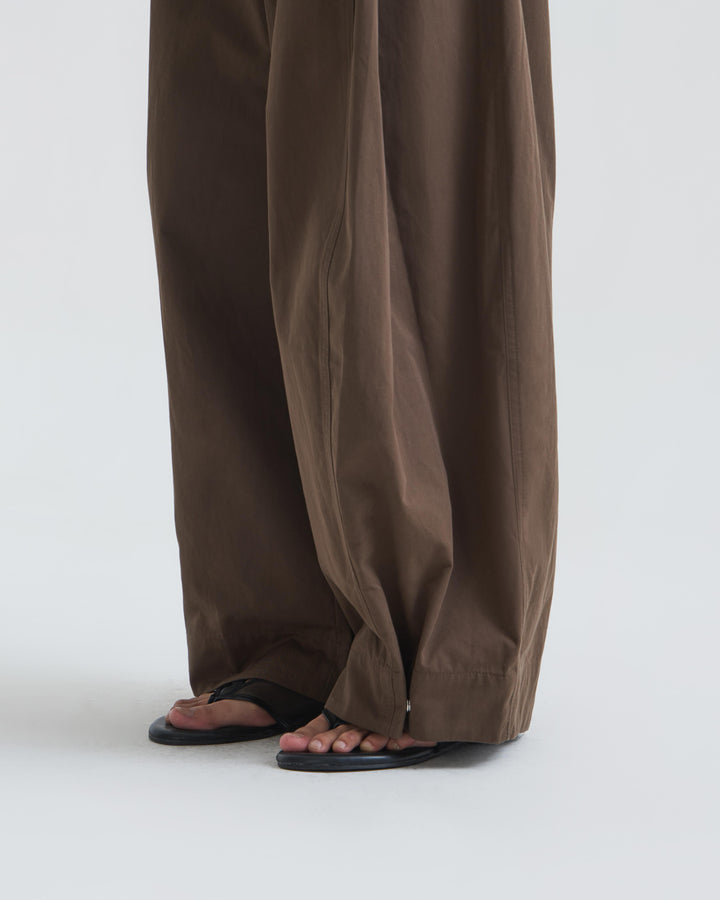 Nubia Pants