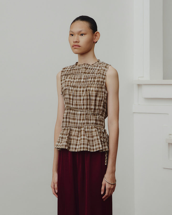 Musca Top