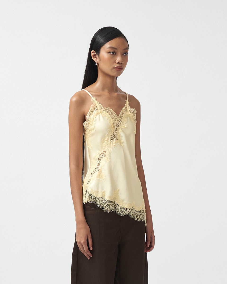 Asmara's Pick - Kudrow Top