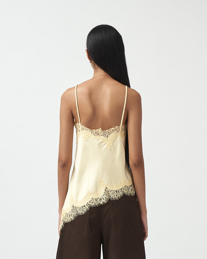 Asmara's Pick - Kudrow Top