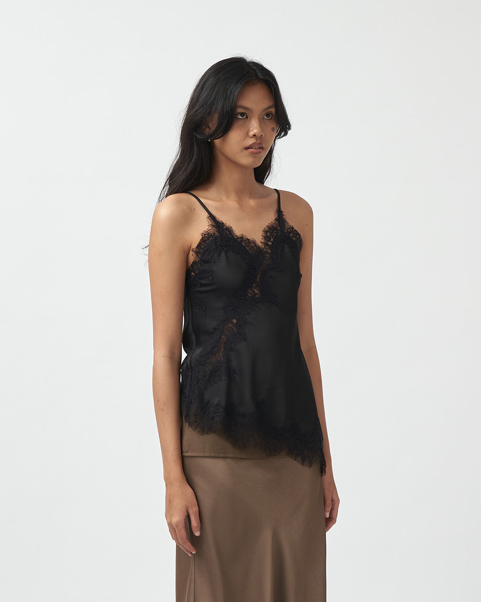 Asmara's Pick - Kudrow Top