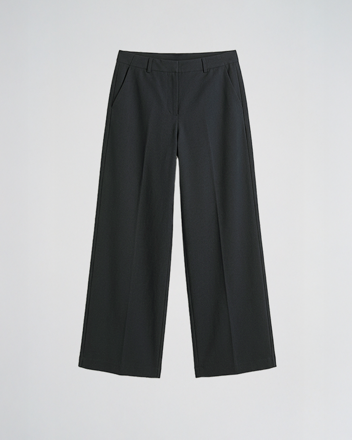 Latro Pants