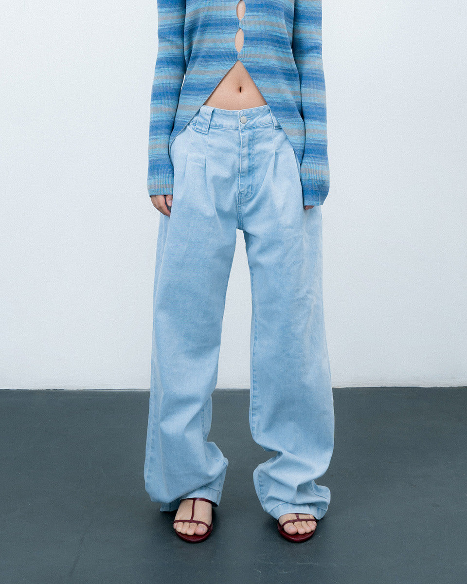 Elxi's Pleated Jeans