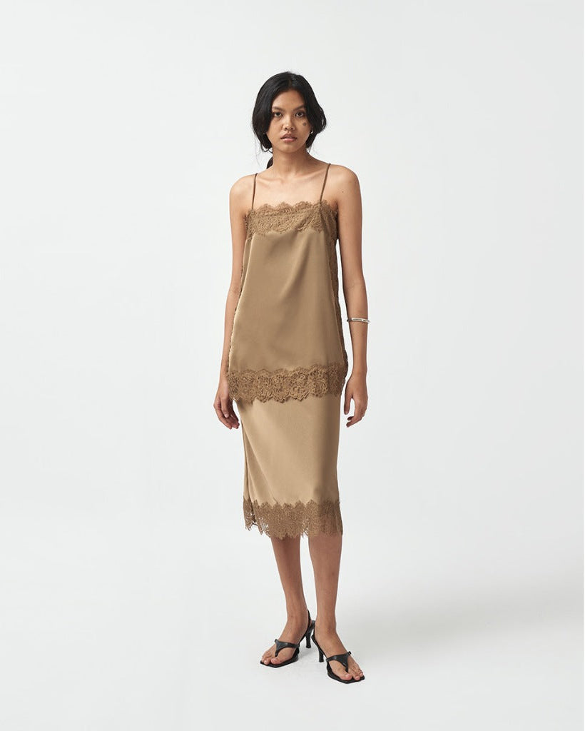 Vicky's Pick - Tris Top