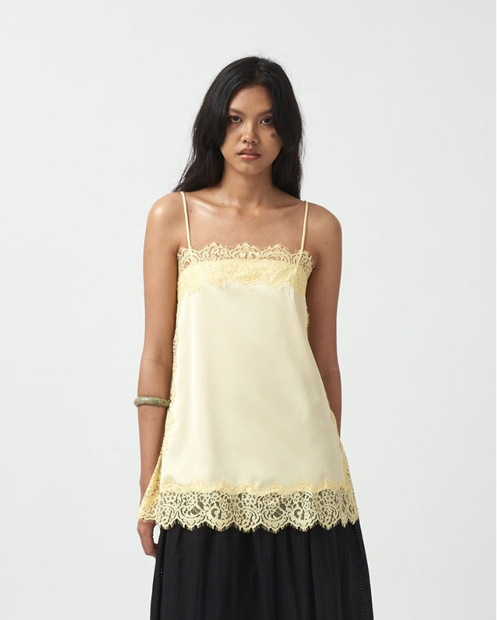 Vicky's Pick - Tris Top